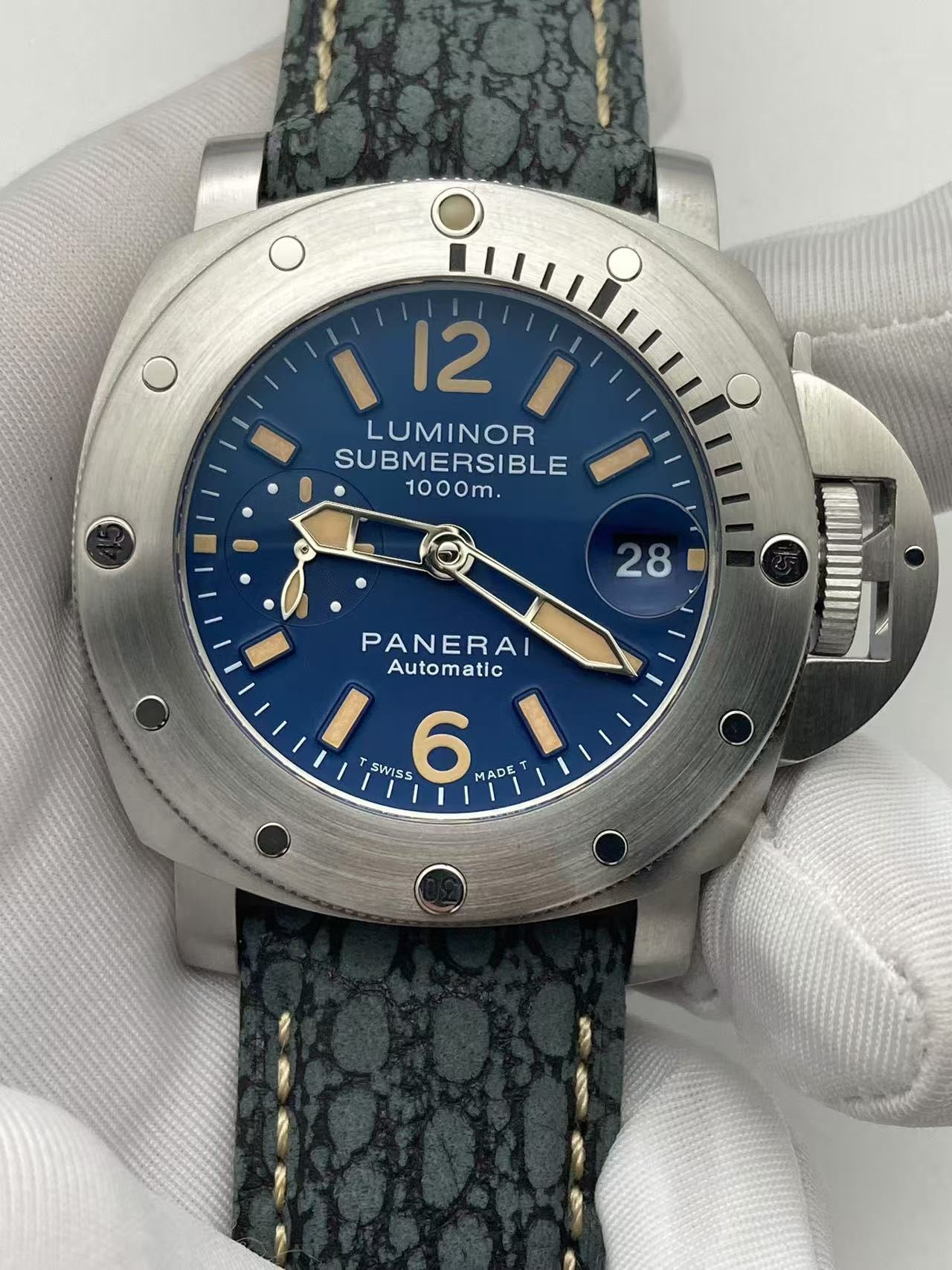 Panerai Luminor Submersible PAM087 – 44mm&nbsp; Watch