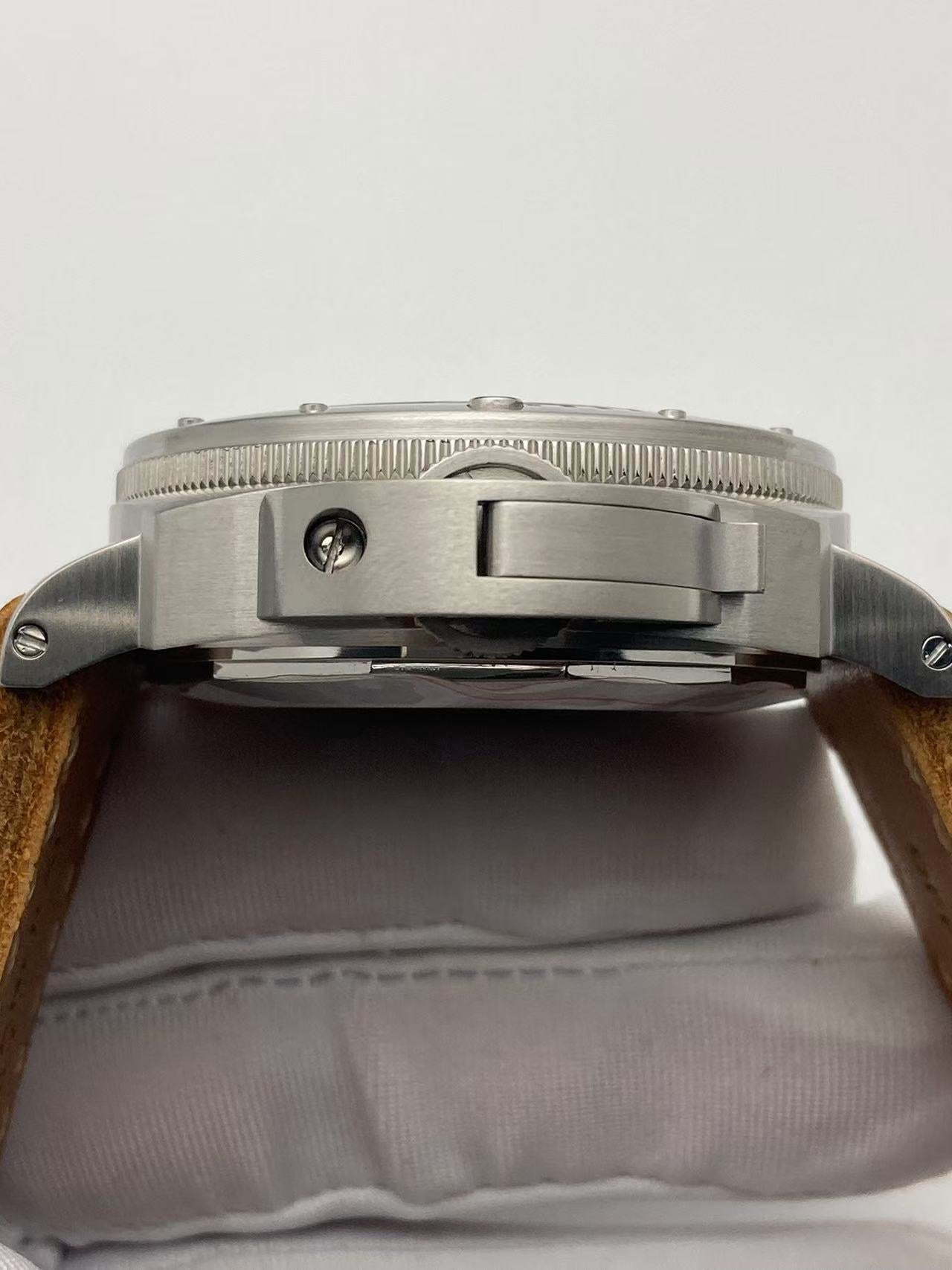 Panerai Luminor Submersible