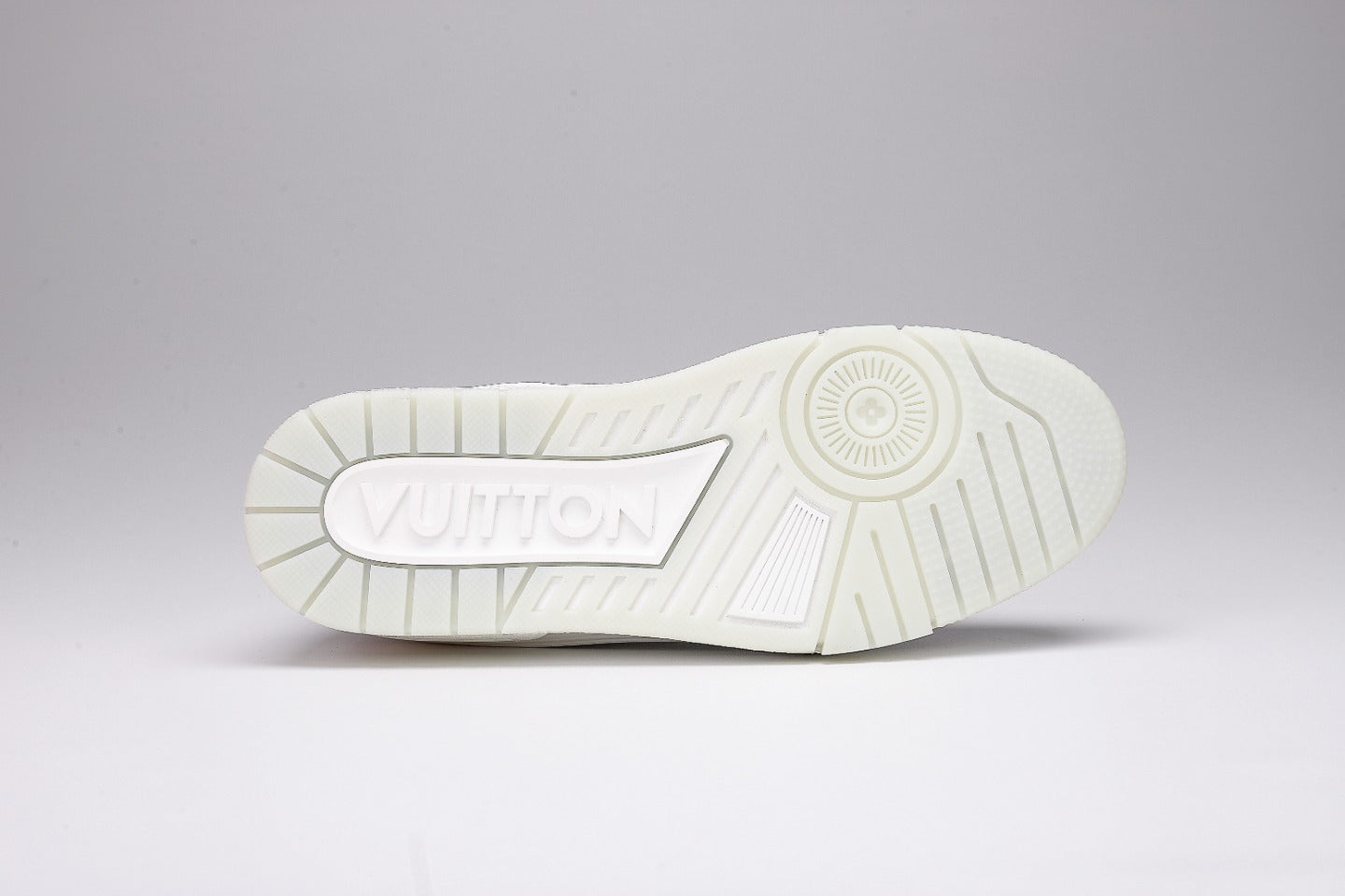 Top Version 2021 Louis Vuitton Trainer Skate Sneakers (Couple's Edition)