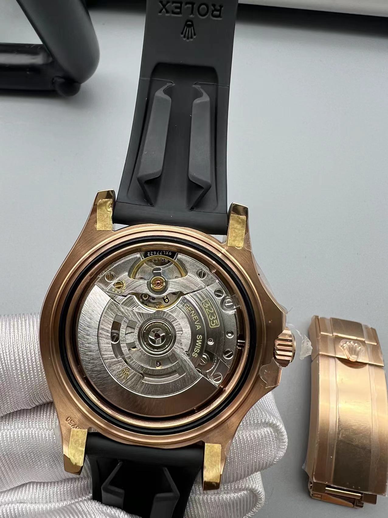 Super Clean Factory Yacht-Master 40mm Black & Gold | VR3235 Movement | 904L Steel