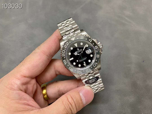 Super Clean Factory GMT – Grey & Black |Bruce Wayne  DD3285