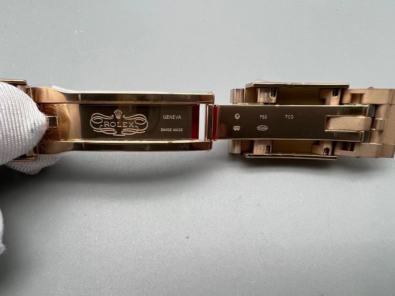 Super Clean Factory Daytona 116518LN | Champagne Dial | Gold Style | 40mm | Cal. 4130