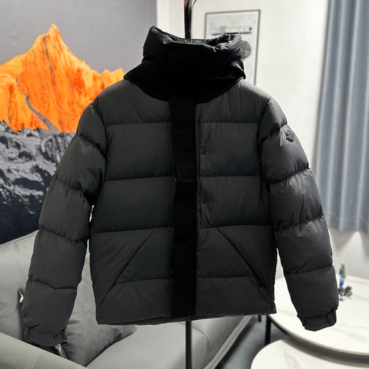 Moncler-Inspired Madeira Black Badge Short Down Jacket Charcoal
