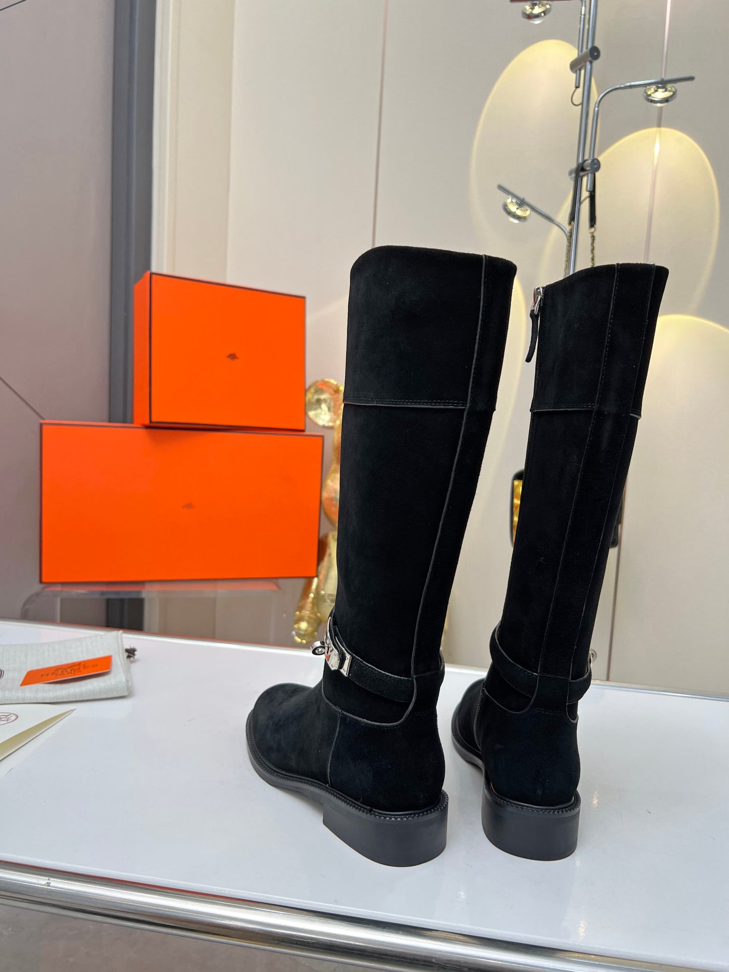 Hermes 2024 Fall/Winter Premium Suede Leather Boots – Top Version Blk