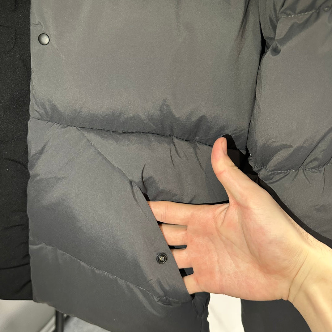 Moncler-Inspired Madeira Black Badge Short Down Jacket Charcoal
