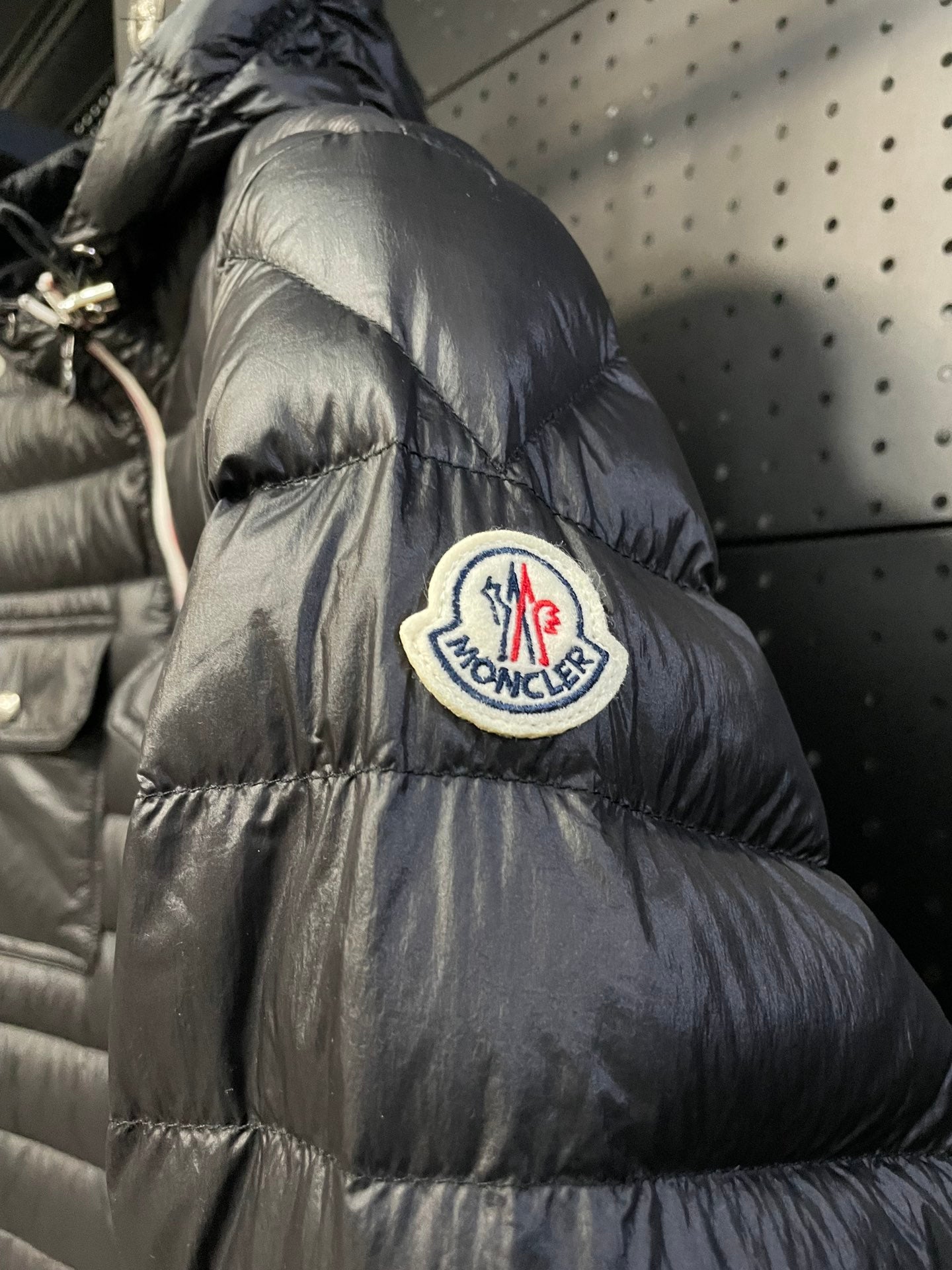 MONCLER Galion Lightweight Hooded Down Jacket – 2024 New Arrival Blk
