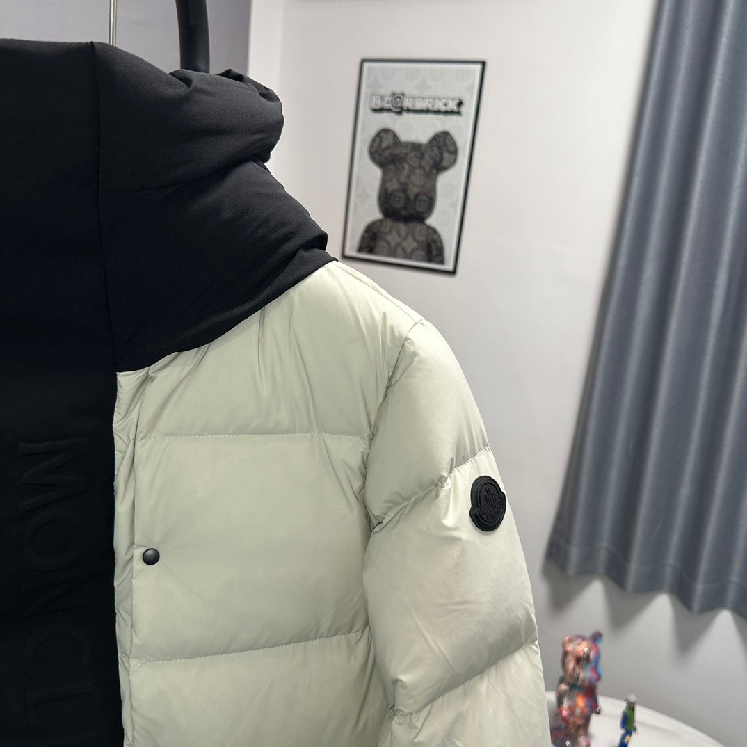 Moncler-Inspired Madeira Black Badge Short Down Jacket