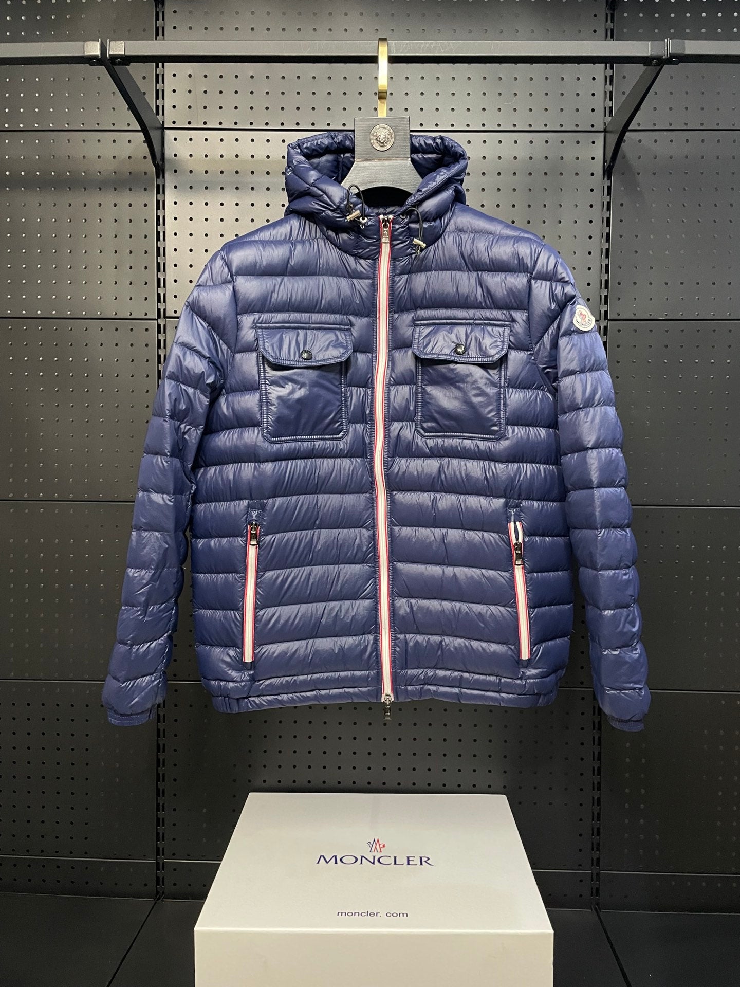 MONCLER Galion Lightweight Hooded Down Jacket – 2024 New Arrival N.blue