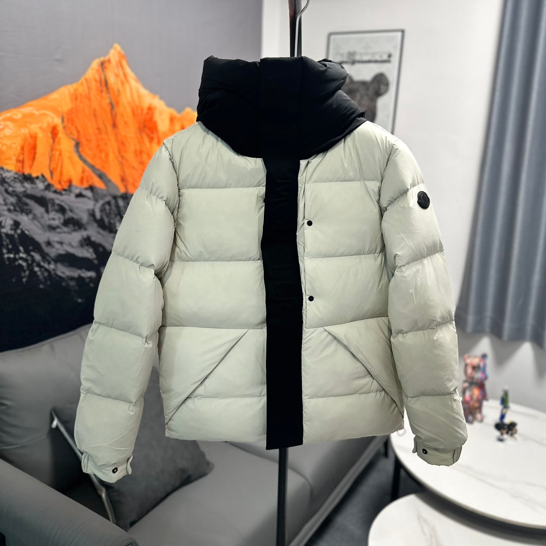 Moncler-Inspired Madeira Black Badge Short Down Jacket