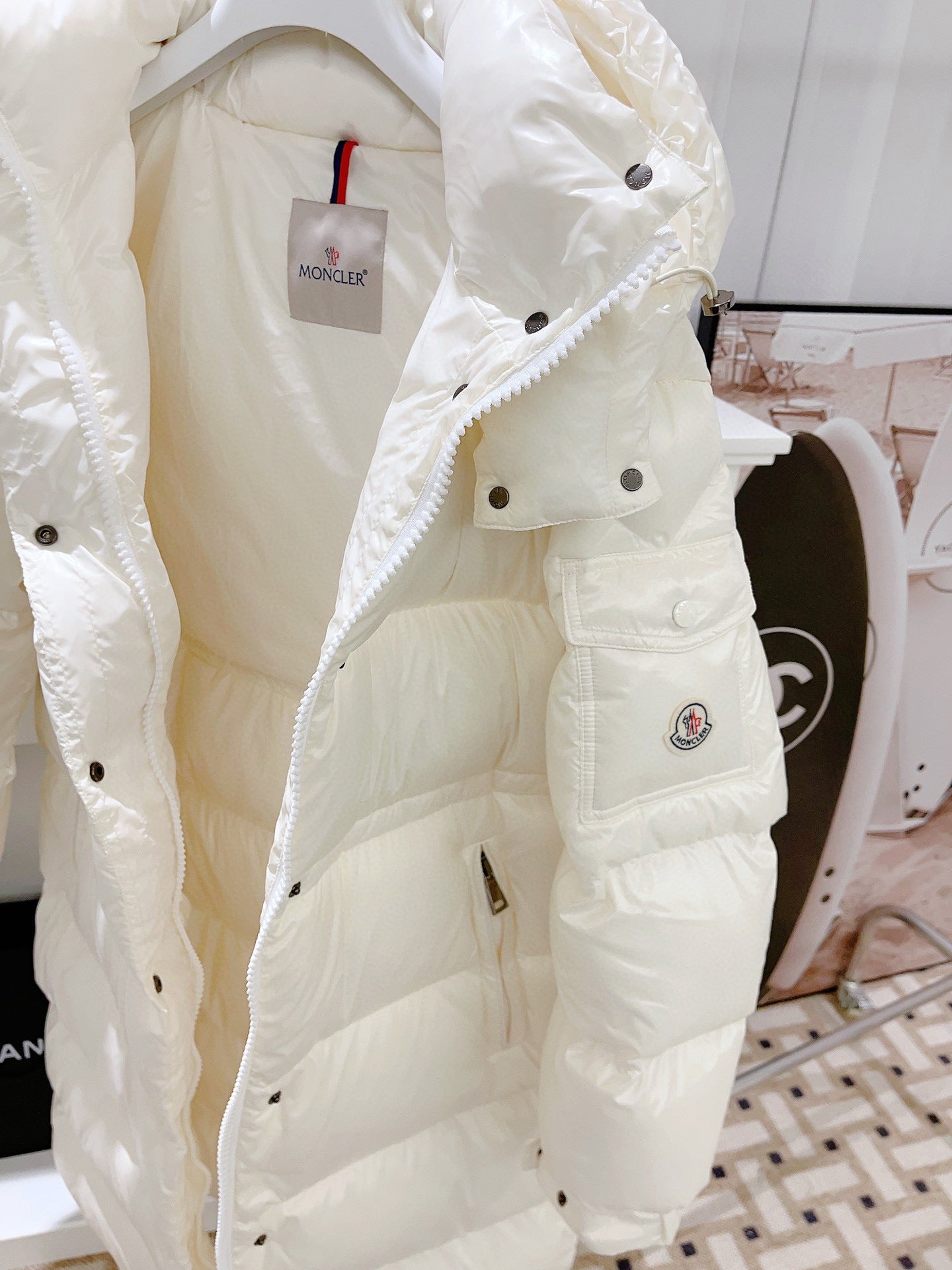 MONCLER Maier 23SS Women's Long Glossy Down Coat White