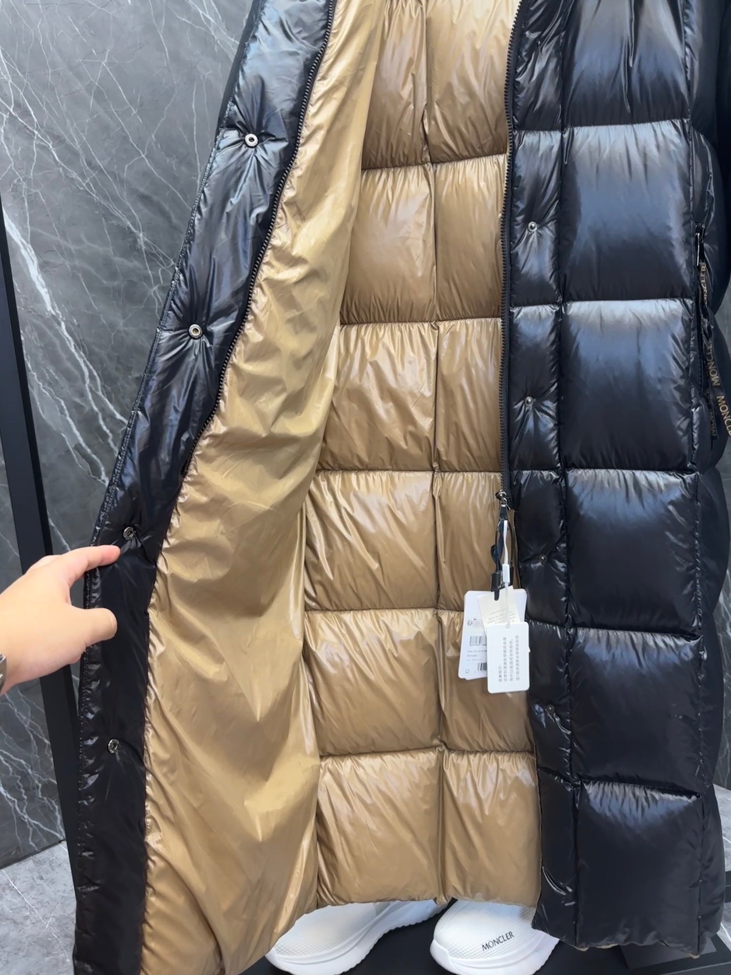 Moncler-Inspired Parnaiba Long Down Jacket for Women