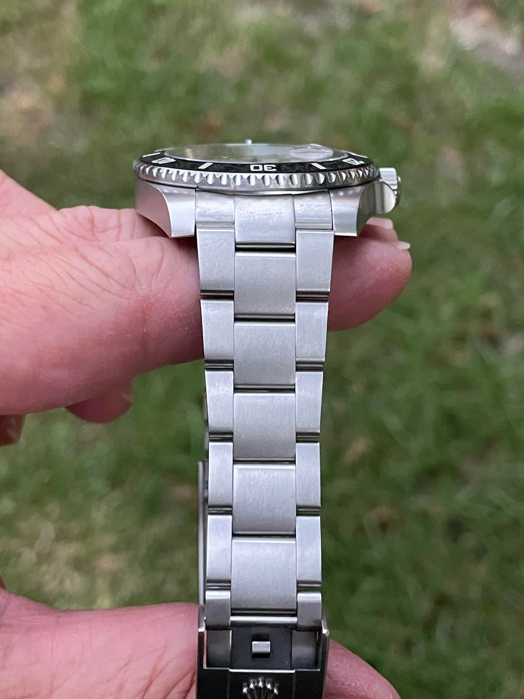 Submariner Parakeet – Custom Carbon Bezel & Enamel Light Brown Dial